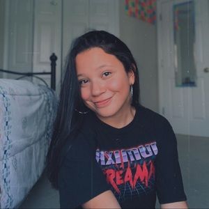 Meet your Posher, Allyson